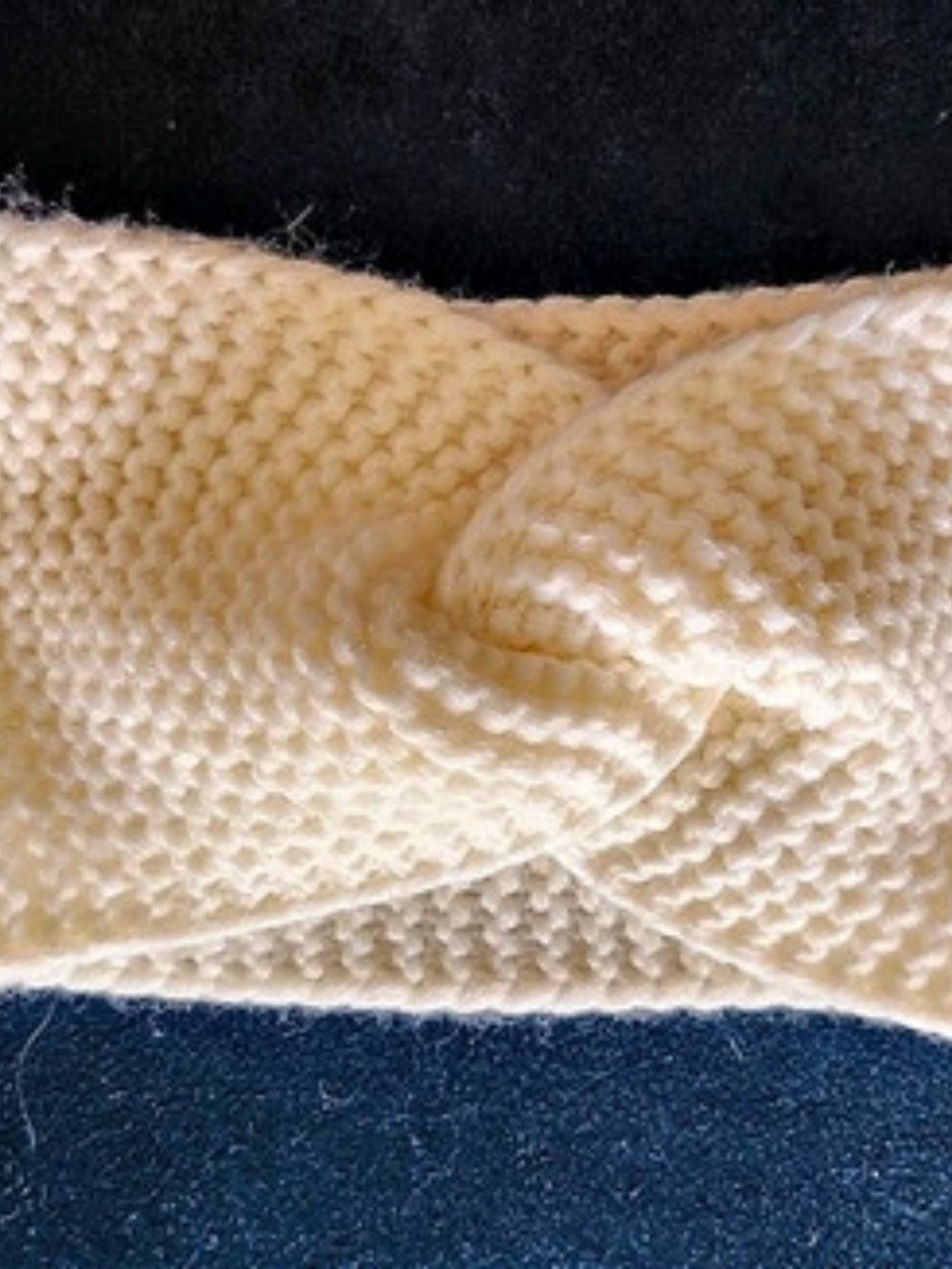 Knit Twist Headband in Cream Like New